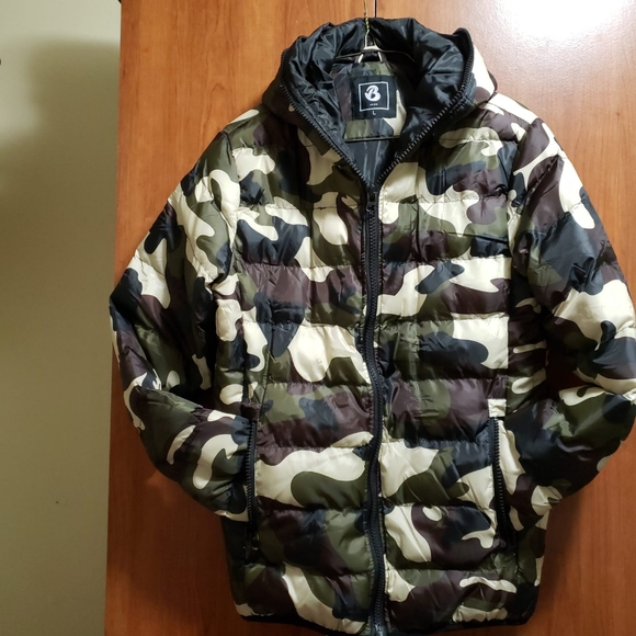 Down Jacket - Picture 1 of 6